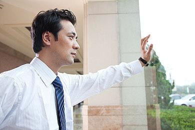 《时间旅者：重生曙光》选择科幻设定 是为了区别《寂静岭2》